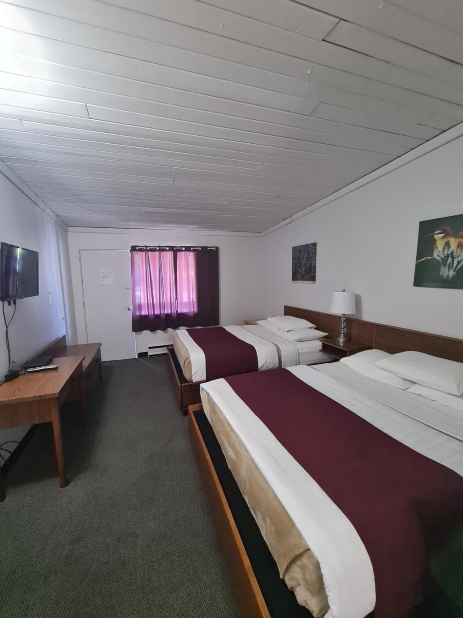 Sundowner Motel Cache Creek Exterior photo